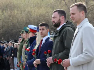 Около 300 нижегородских школьников и студентов приняли участие в военно-патриотической акции «День призывника»